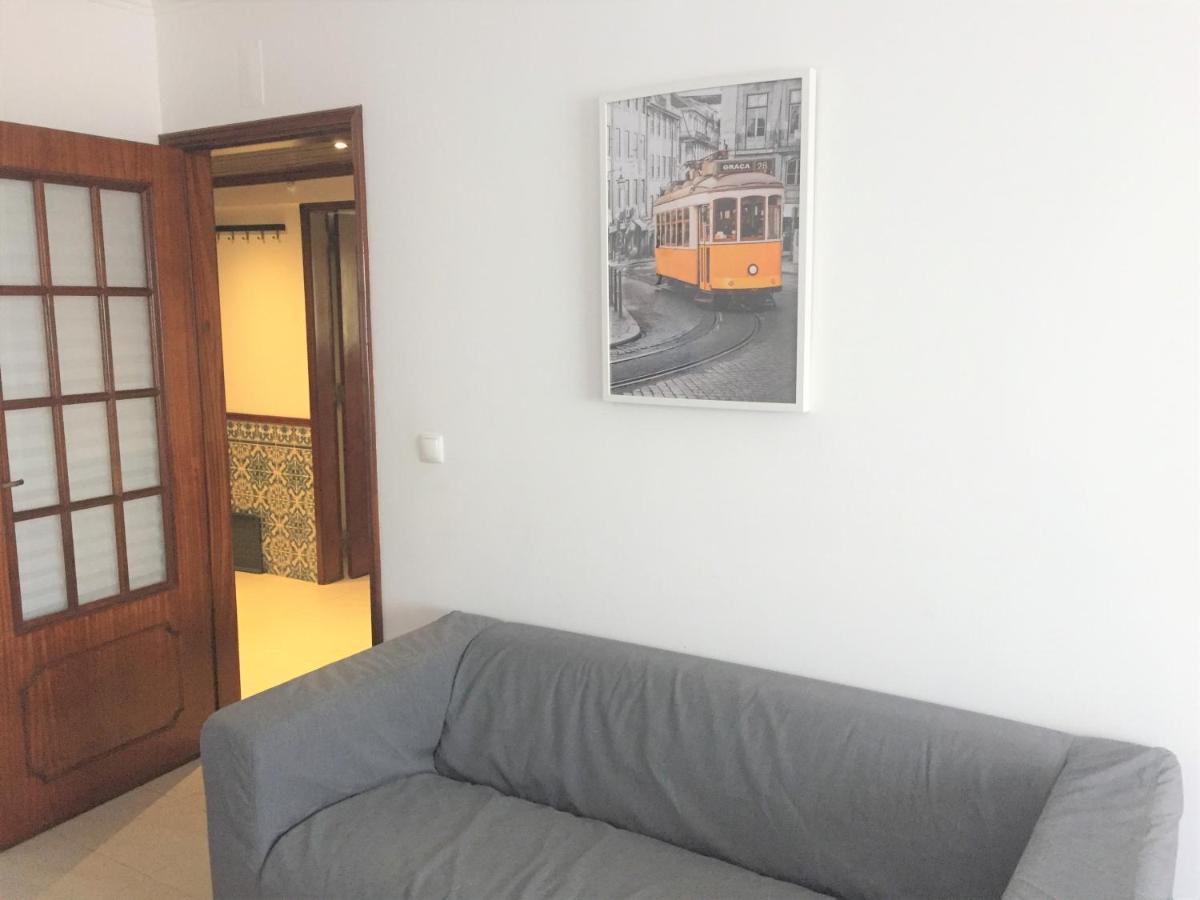 Apartamento Lisboa - Reboleira 阿马多拉 外观 照片