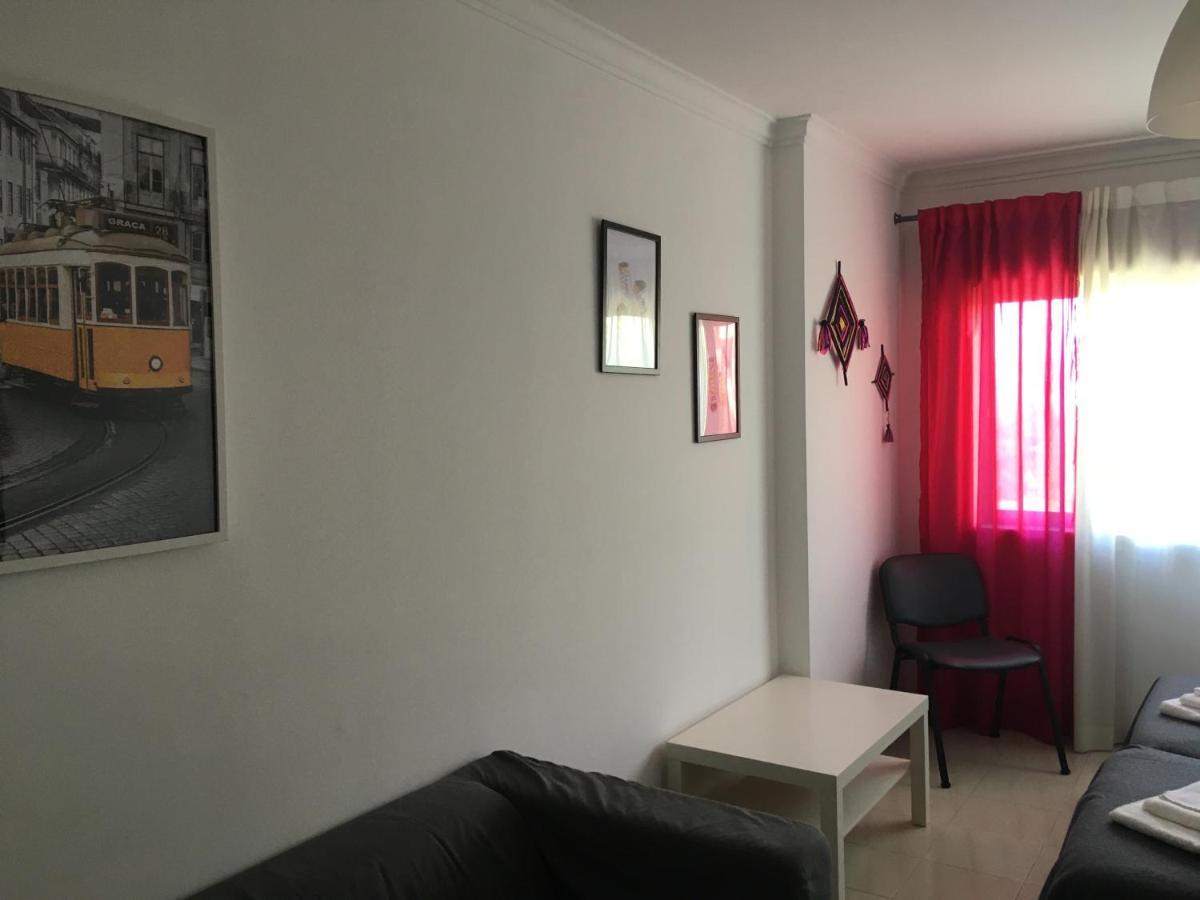 Apartamento Lisboa - Reboleira 阿马多拉 外观 照片