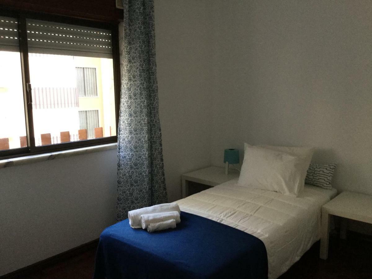 Apartamento Lisboa - Reboleira 阿马多拉 外观 照片